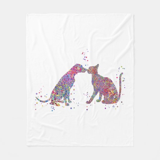 犬と猫キスをする フリースブランケット (正面)