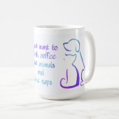 犬と猫 – コーヒーを飲救む – 動物 コーヒーマグカップ (正面右)