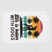 犬と生活はレトロサンセットマンと犬の方が良い ゴルフタオル (横)