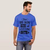 犬と酒の友達おもしろい Tシャツ (正面フル)