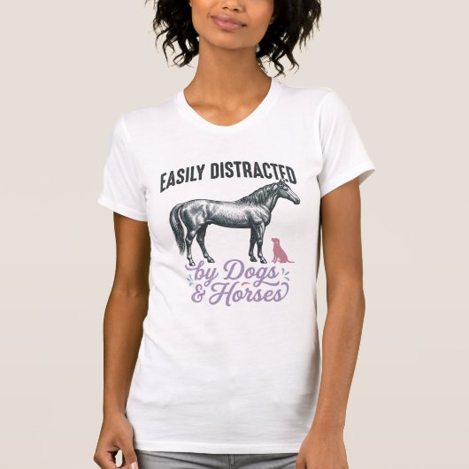 犬と馬に気を取られがち Tシャツ デザイン (正面)