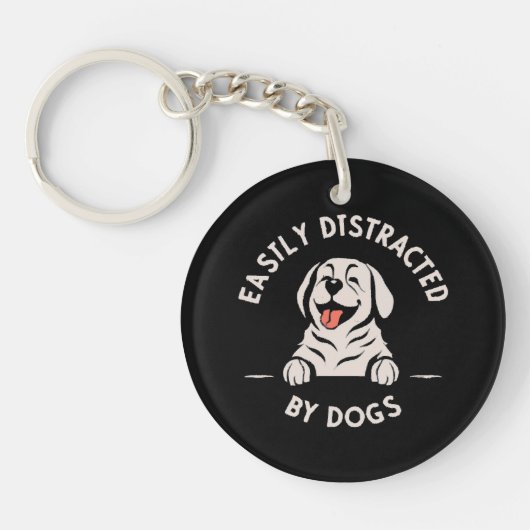 犬に気を取られがち キーホルダー (正面)