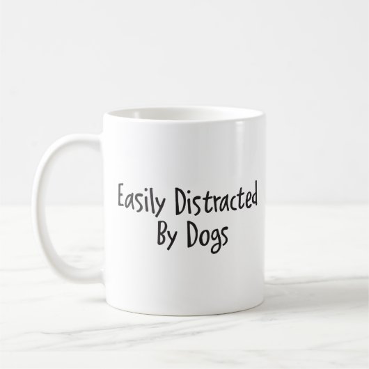 犬に気を取られがち コーヒーマグカップ (左)