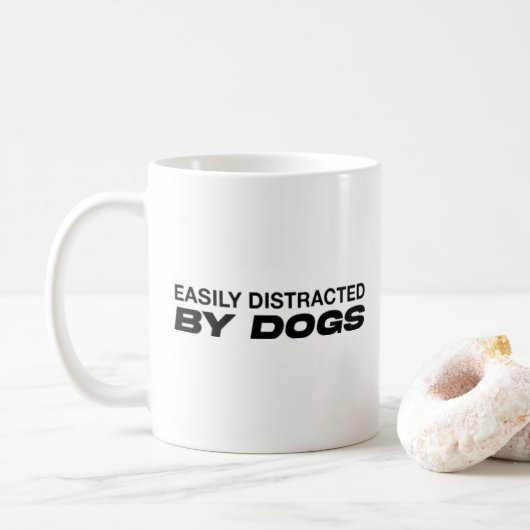 犬に気を取られるモダンなマグカップ コーヒーマグカップ (ドーナツ)