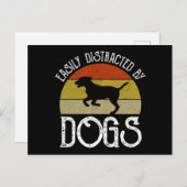 犬に気を取られる ポストカード (正面/裏面)