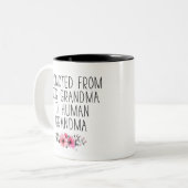 犬のおばあちゃんから人間のおばあちゃん2トンに昇進 ツートーンマグカップ (正面左)