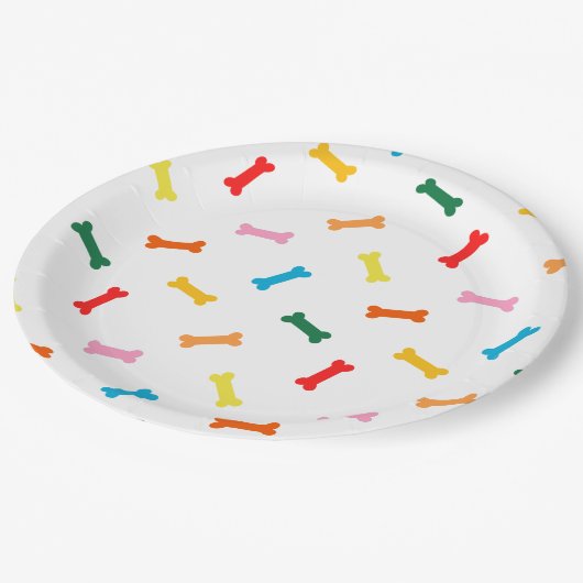 犬のためのカラフルの骨のドッグビスケットのパーティーのプレート ペーパープレート (アングル)