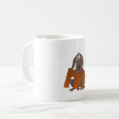 犬のアルファベットMのマグ コーヒーマグカップ (正面左)