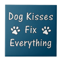 犬のキスが全てを修正