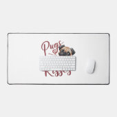 犬のキス.Pugs & Kisses水色ティー デスクマット (キーボード&マウス)