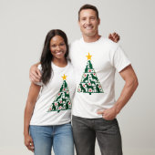 犬のクリスマスツリーTシャツ - 犬のクリスマス (4) Tシャツ (ユニセックス)