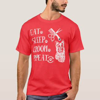犬のグルーミング食べの睡眠グルームリピート Tシャツ