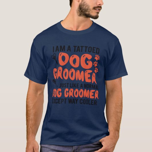 犬のグルーミング 犬の子犬 犬のグルーマー ペットシッター 友達 Tシャツ (正面)
