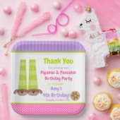 犬のスリッパーパジャマ&パンケーキ誕生日パーティー ペーパープレート (パーティー)