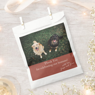 犬のテラコッタからモダンありがとう結婚。 フェイバーバッグ