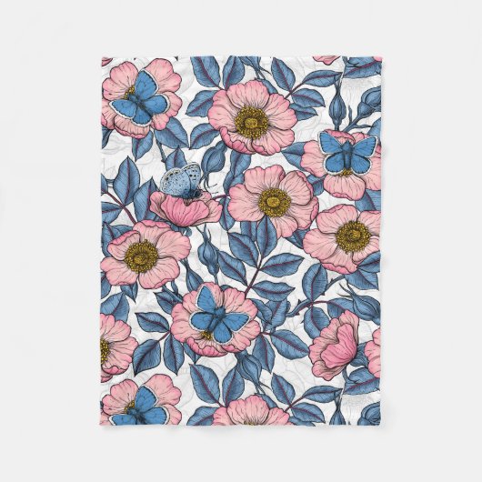 犬のバラと蝶 フリースブランケット (正面)