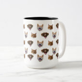 犬のパーソナライズされたマグカップ、犬の猫の母のギフト ツートーンマグカップ (正面右)