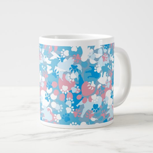 犬のピンクと青の迷彩柄 ジャンボコーヒーマグカップ (正面右)