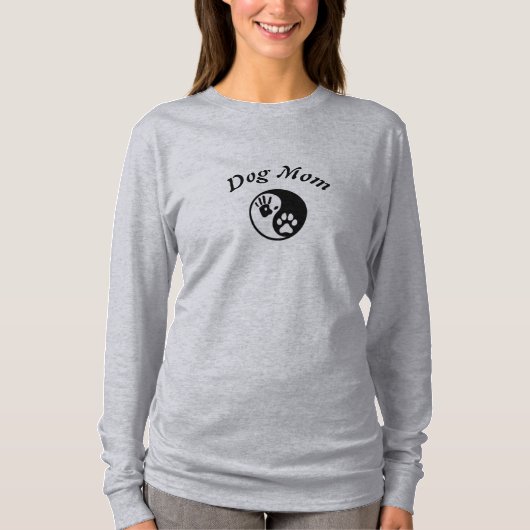犬のママのシャツ Tシャツ (正面)