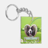 犬のメモリアルギフトフィールドデイジー パーソナライズされた キーホルダー (正面左)