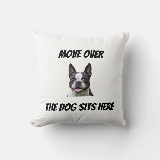 犬の上を移動ここに座っおもしろいたカスタム犬 クッション (正面)