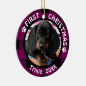 犬の初めてのクリスマス2 – フォトピンクと黒の格子柄 セラミックオーナメント (右)