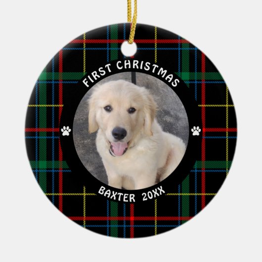 犬の初めてのクリスマスPlaidのパーソナライズされた写真 セラミックオーナメント (正面)