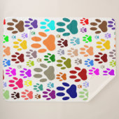 犬の前足が一面に印刷される シェルパブランケット (正面(横))