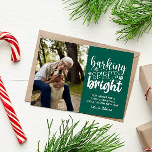 犬の吠えるスピリット明るいペットグリーンクリスマス シーズンポストカード