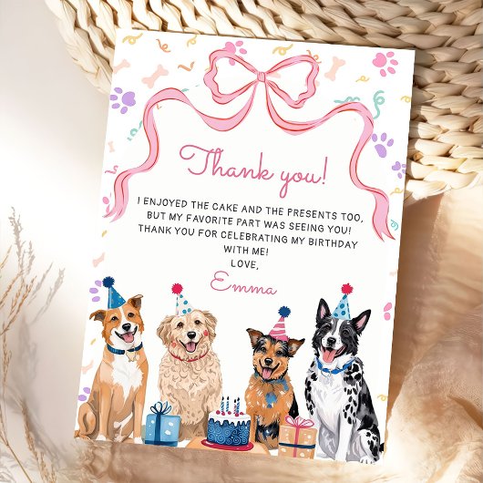 犬の子犬 ピンクのリボン 女の子の誕生日パーティー サンキューカード