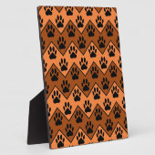 犬の手のパターンとオレンジと茶色のシェブロン フォトプラーク (側面)