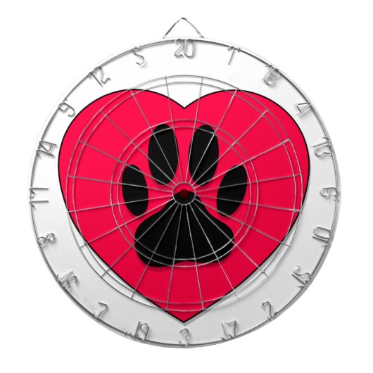 犬の手のプリント付き赤いハート ダーツボード (正面)