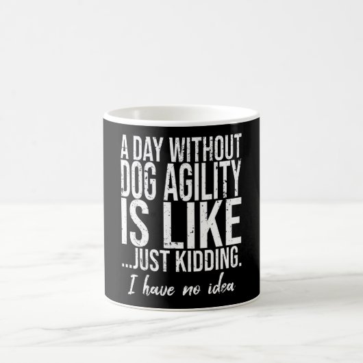 犬の敏捷性おもしろいスポーツギフト コーヒーマグカップ (中央)