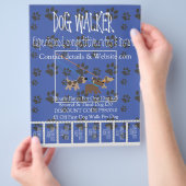 犬の散歩サービスを宣伝するチラシ チラシ (手)