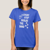 犬の散歩代行者の名言 Tシャツ (正面)