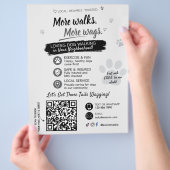犬の散歩 ペットシッター ビジネス フライヤー QRコード (手)