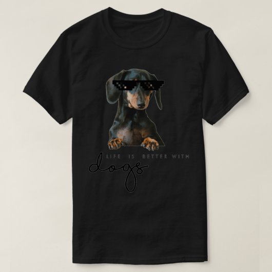 犬の方がおもしろい犬クールだ Tシャツ (デザイン正面)