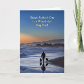 犬の日没と波とビーチの父の日 カード (正面)