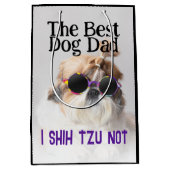 犬の最高のパパシーズー（犬）Tzu Not Faters Day ミディアムペーパーバッグ (正面)