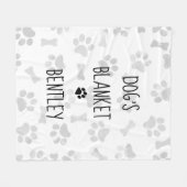 犬の毛布ドッグルームDecor Paw Prints犬の恋人 フリースブランケット (正面(横))