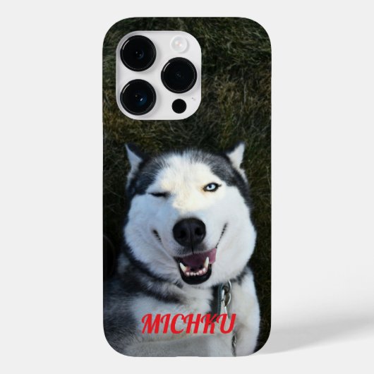 「犬の片目がミックを閉じた Case-Mate iPhoneケース (裏面)
