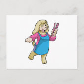 犬の美容師がくしを持って ポストカード (正面)