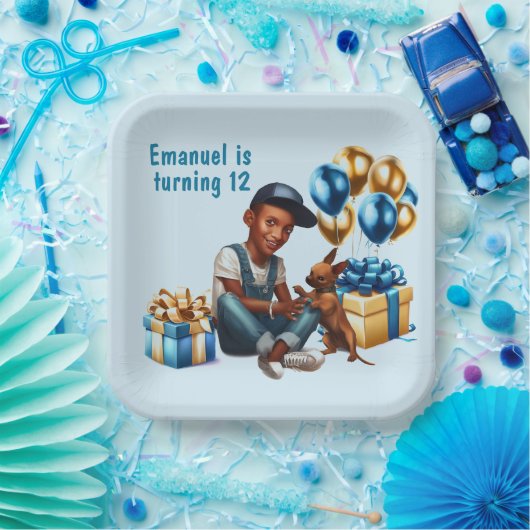 犬の誕生日パーティーを持つラティーノボーイ ペーパープレート (パーティー)