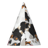 犬の足パターンバーニーズ・マウンテン・ドッグ パーティーハット (裏面)