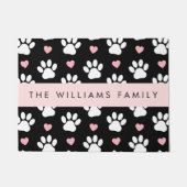 犬の足、白い手、ピンクのハート、あなたの名前 ドアマット (正面)