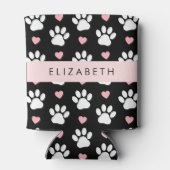 犬の足、白い手、ピンクのハート、あなたの名前 缶クーラー (裏面)