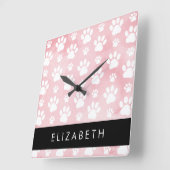 犬の足、白い足、ピンクの水色、あなたの名前 スクエア壁時計 (傾斜)