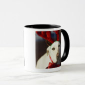 犬の身に着けているトナカイの(雄ジカの)枝角 マグカップ (正面右)