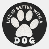 犬の銀の質感のある文字で人生は良い ラウンドシール (正面)