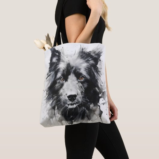 犬の頭のイ絵を描ンク トートバッグ (クローズアップ)